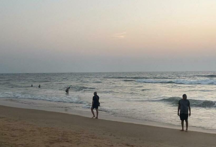 غرفة إقتصادية, Calangute Beach Corner