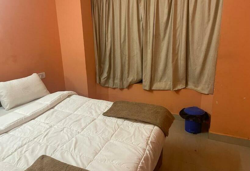 חדר אקונומי, Calangute Beach Corner