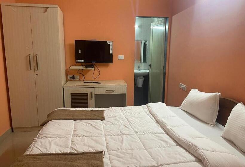 이코노미 룸, Calangute Beach Corner