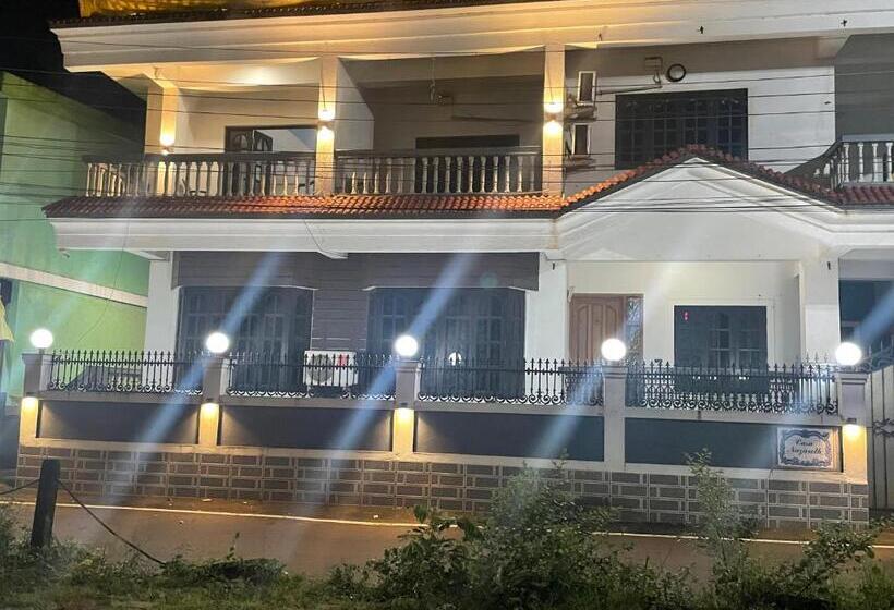 غرفة ديلوكس مزودة بشرفة, Calangute Beach Corner