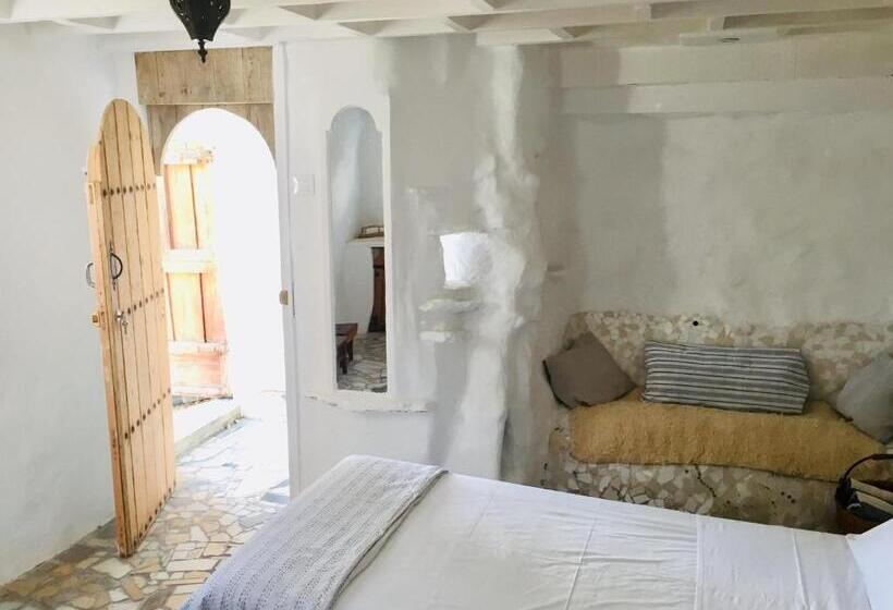 Номер Deluxe, Mill.space