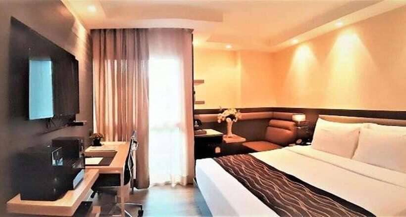 اتاق لوکس, Amora Neoluxe Suites