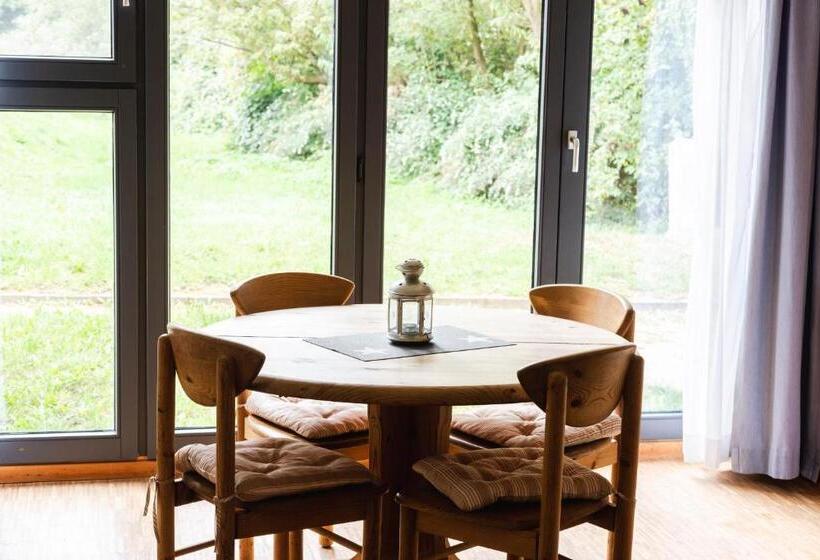 低层单卧公寓, Basiskulturfabrik öko