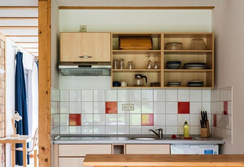 低层单卧公寓, Basiskulturfabrik öko