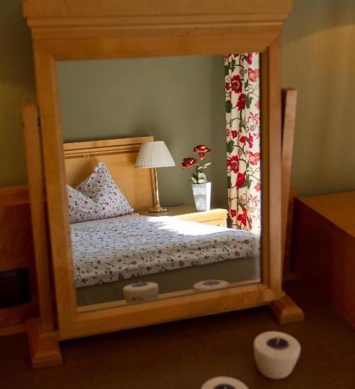 スタンダードシングルルーム, Cafe Frida