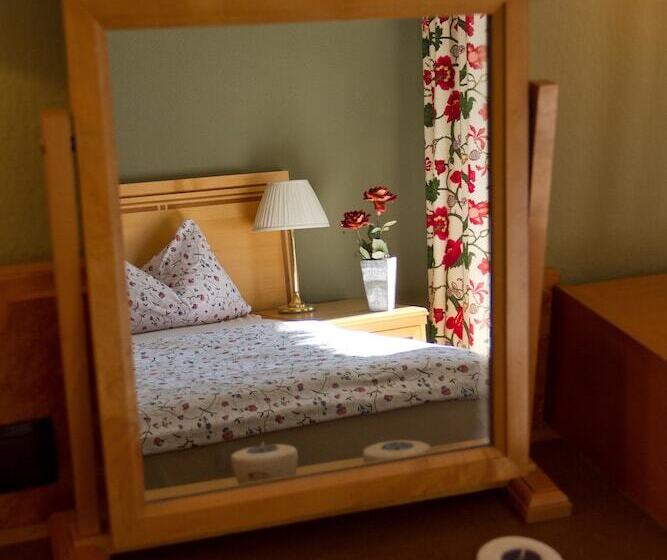 スタンダードシングルルーム, Cafe Frida