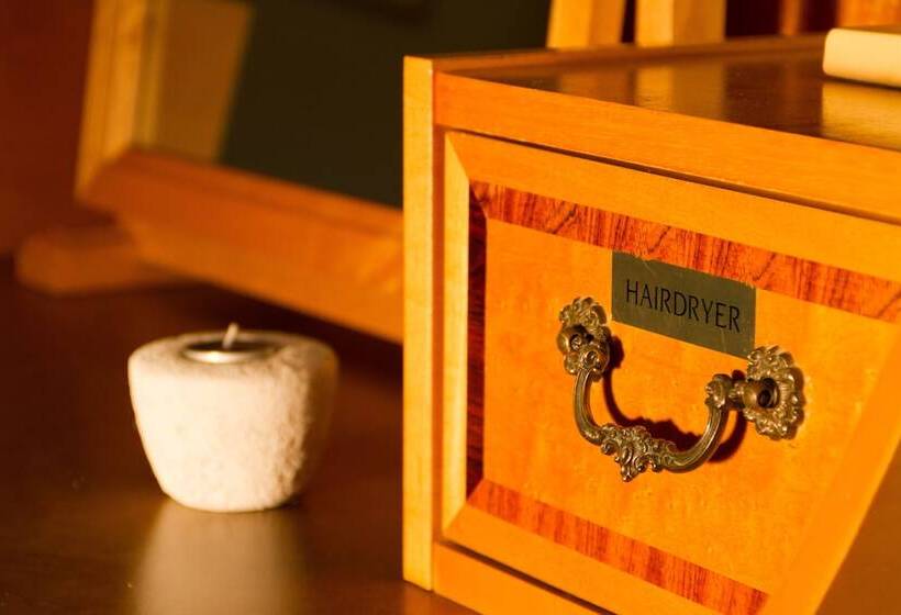 スタンダードシングルルーム, Cafe Frida