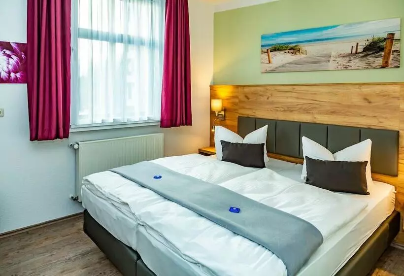 スタンダードトリプルルーム, City Hotel Wolgast