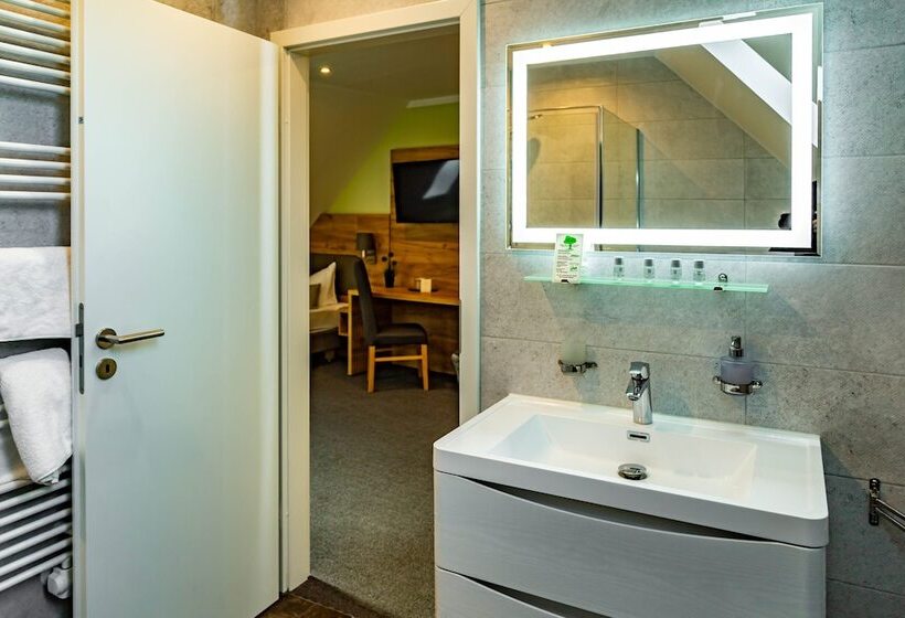 Номер Стандарт Трехместный, City Hotel Wolgast