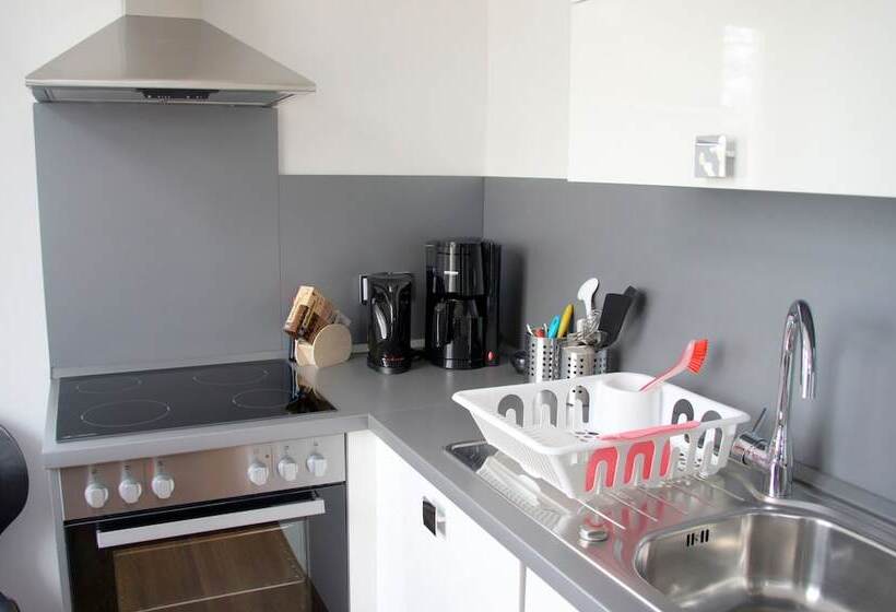 דירת חדר, Designhotel 1690 & Apartments