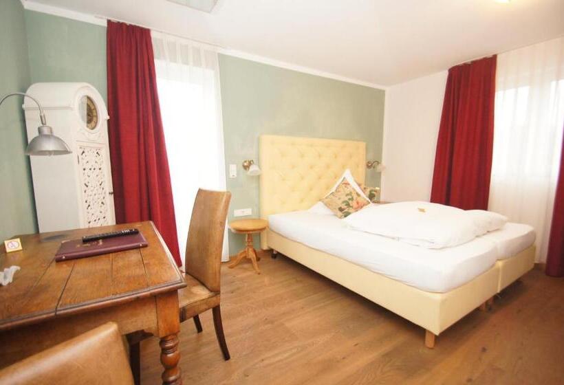 스탠다드 룸, Design Chapeau Noir 3 Sterne Superior