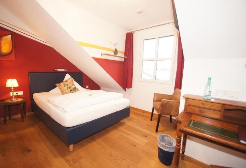 컴포트 싱글 룸, Design Chapeau Noir 3 Sterne Superior