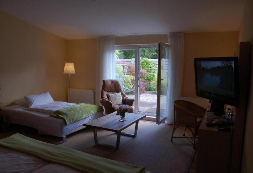 商务房间, Hildebrandt S