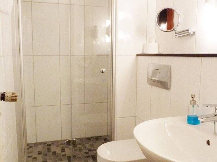 Номер Стандарт Индивидуальный, Hostellerie Bacher