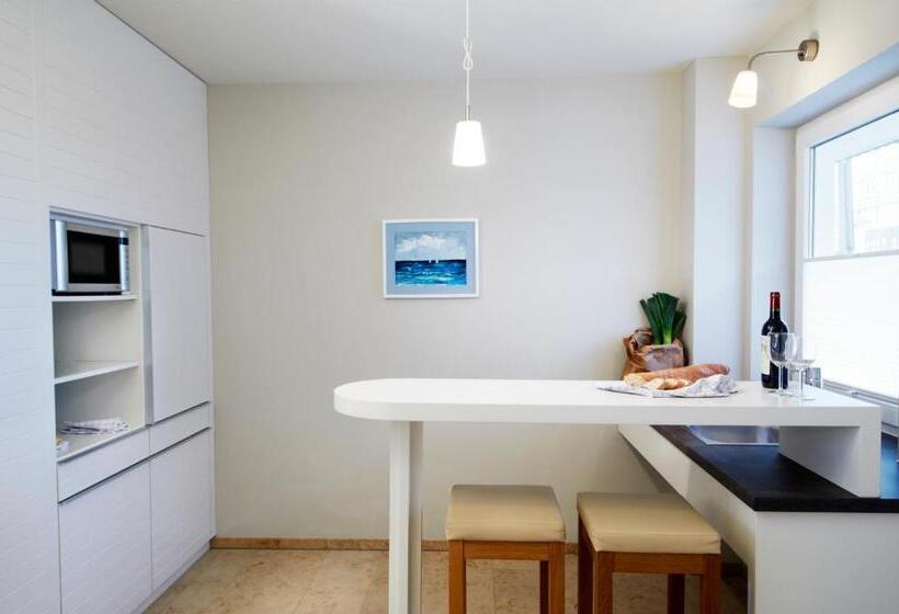 1 Bedroom Apartment, Imjaich Boardinghouse Bremerhaven