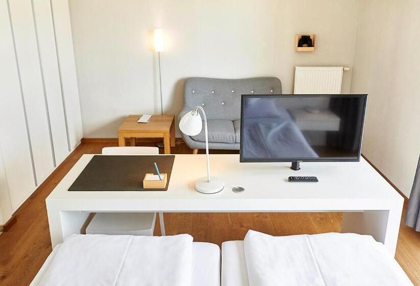 1 Bedroom Apartment, Imjaich Boardinghouse Bremerhaven