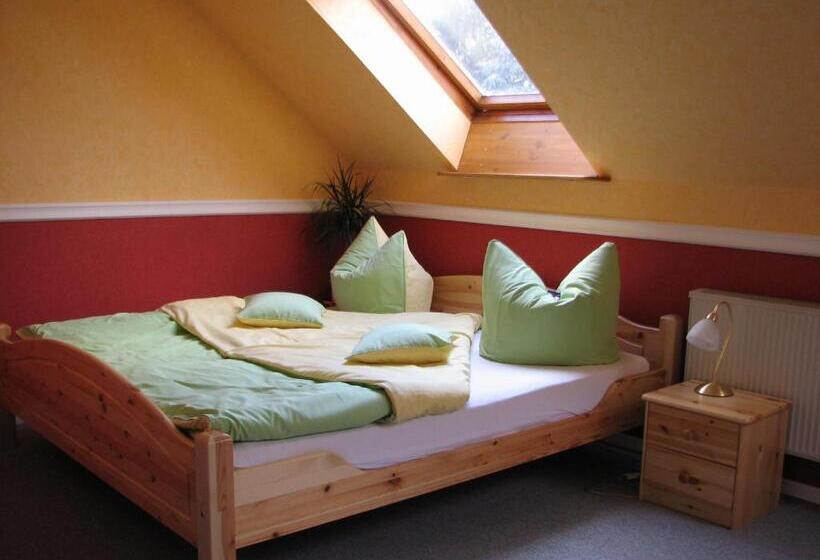 اتاق استاندارد, Pension Lydia