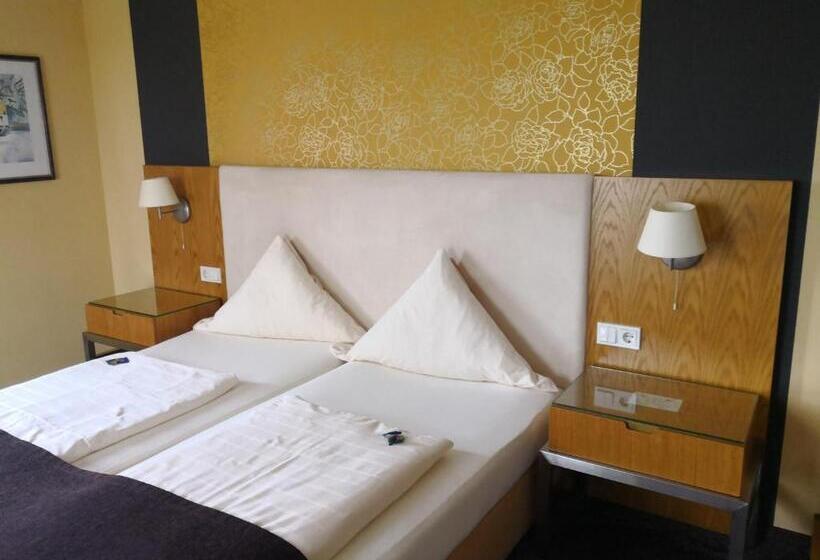 Quarto Estandar, Sonnenhof