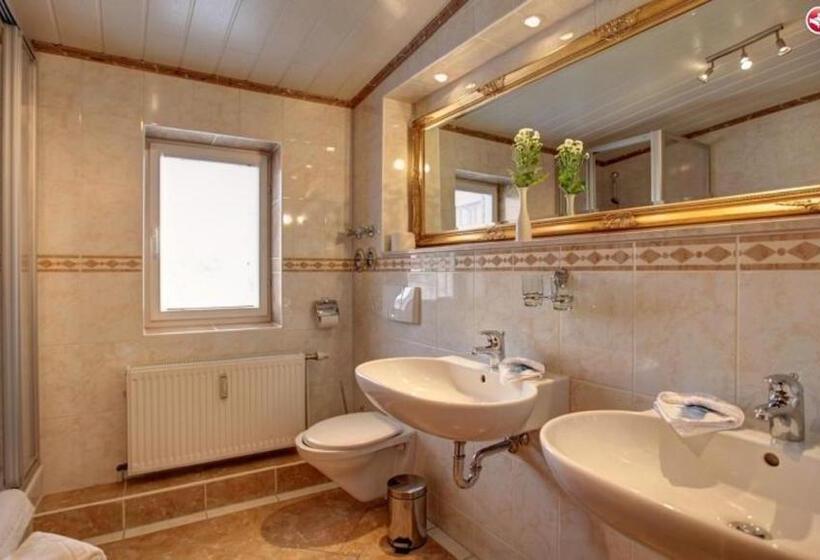 스위트, Weinhaus Wöhler