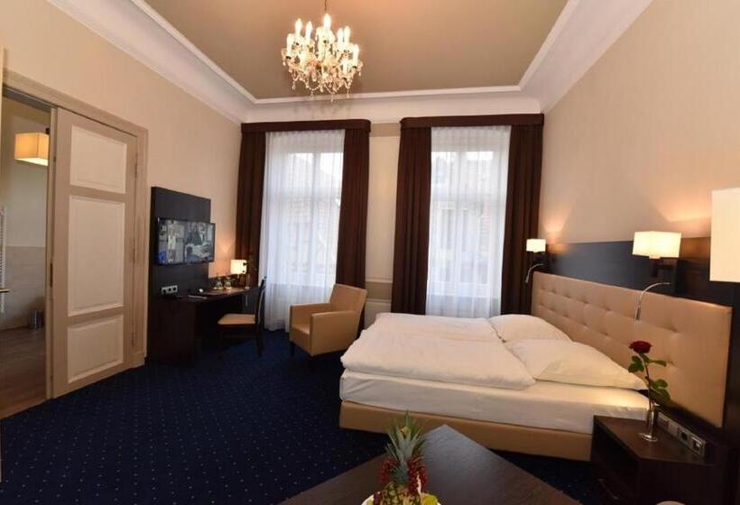 디럭스 룸, Weinhaus Wöhler