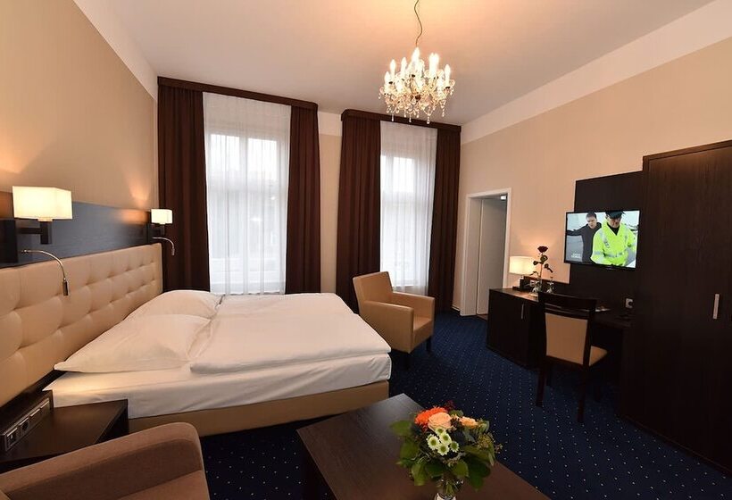 디럭스 룸, Weinhaus Wöhler