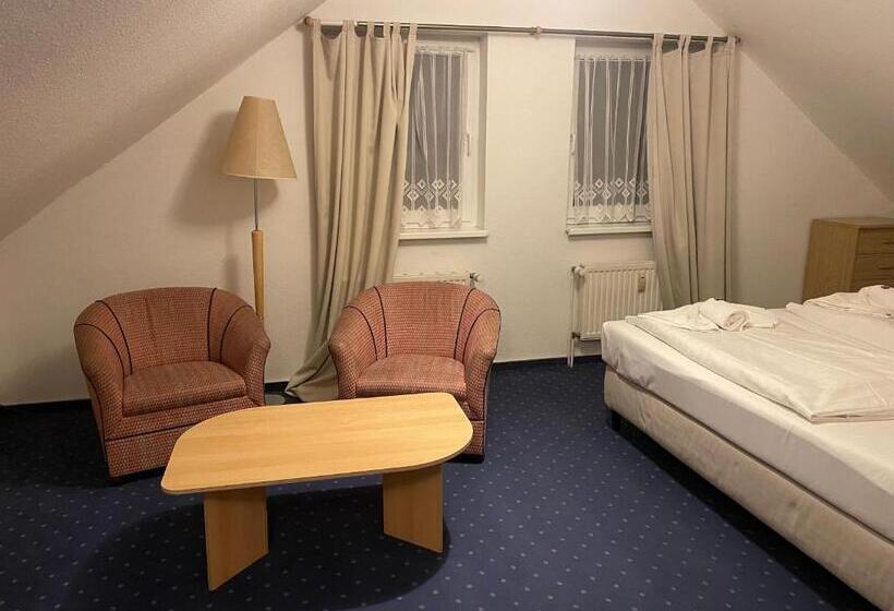 חדר סטנדרט, Zum Strand