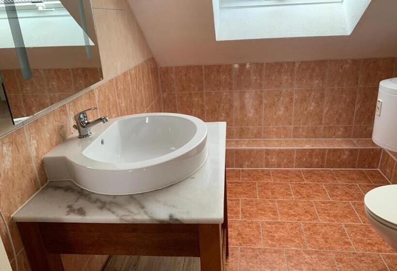 חדר סטנדרט, Zum Strand