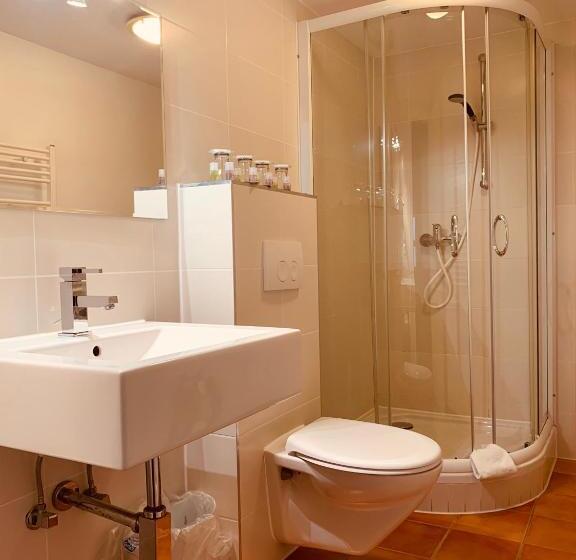 חדר סטנדרט, Zum Strand