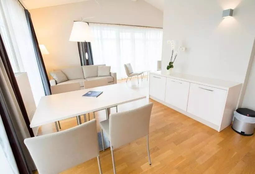 サイドシービュースイート, Nymphe Strandhotel & Apartments