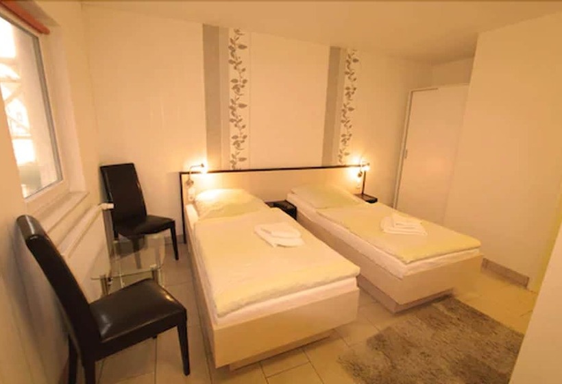 Номер Стандарт, Gästehaus Seewarte