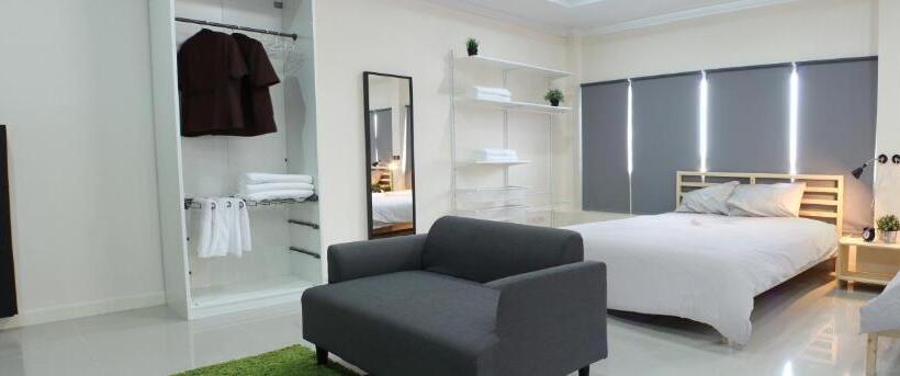 اتاق لوکس چهار تخته, A18