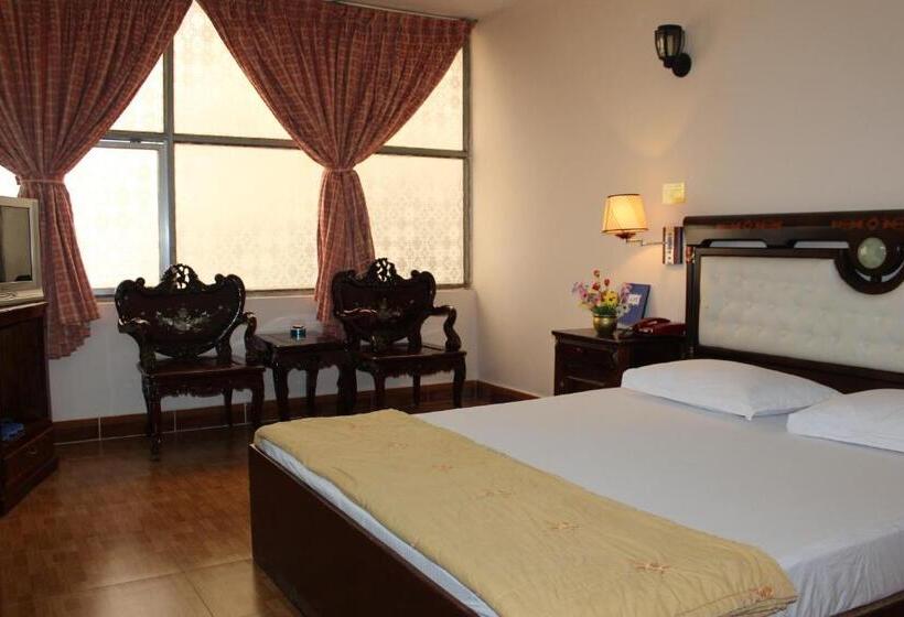 اتاق استاندارد, Nhat Binh