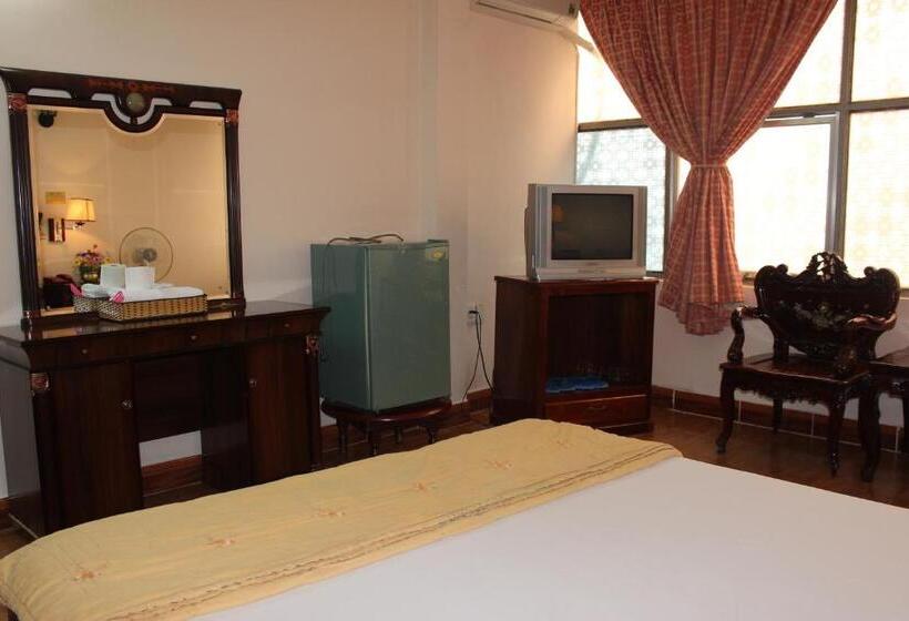 اتاق استاندارد, Nhat Binh