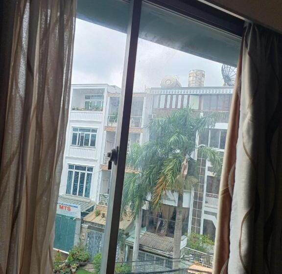 اتاق استاندارد, Nhat Binh