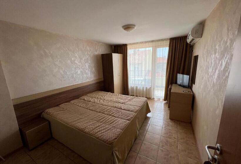 标准间, Stamatovi Family