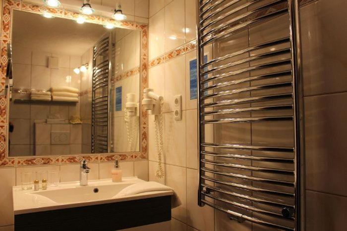 バルコニー付きスタンダードルーム, Restaurant Edelweiß Garni