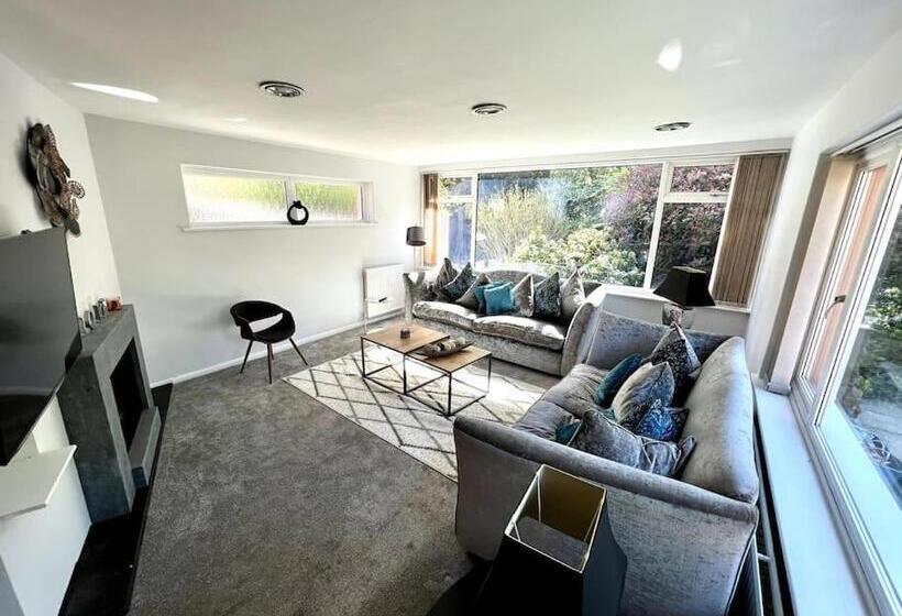 침실 4개 주택, Seven Limes