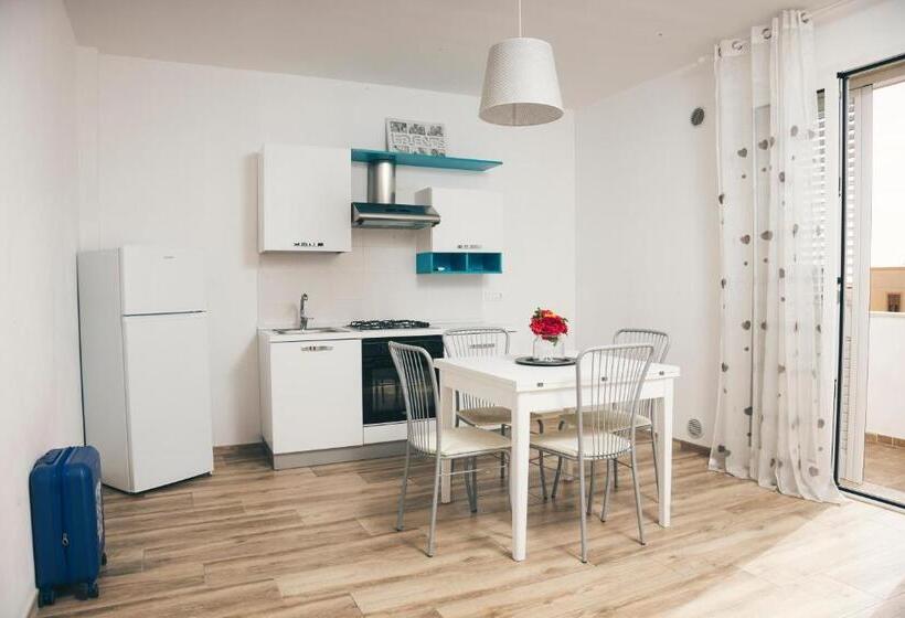 דירה בת חדר שינה 1 עם מרפסת, Ap Apartment Flats&rooms Gallipoli