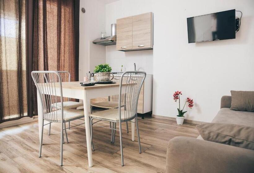 דירה בת חדר שינה 1 עם מרפסת, Ap Apartment Flats&rooms Gallipoli