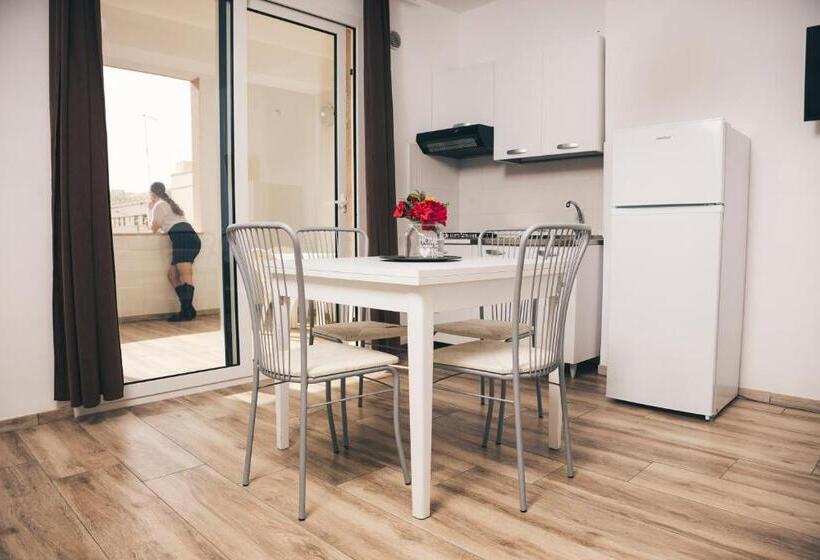 דירה בת חדר שינה 1 עם מרפסת, Ap Apartment Flats&rooms Gallipoli