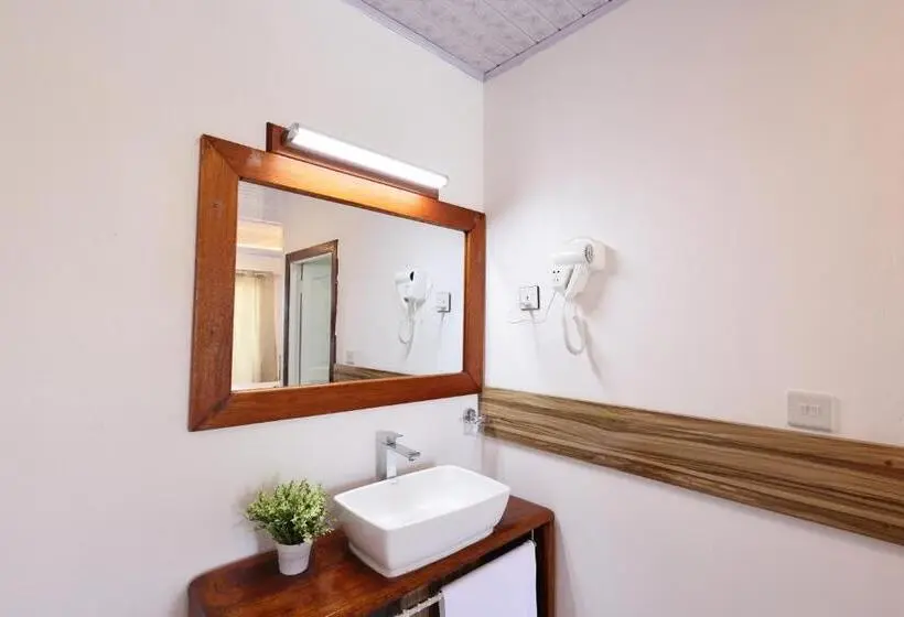Quarto Deluxe, Batuta Maldives Fourson