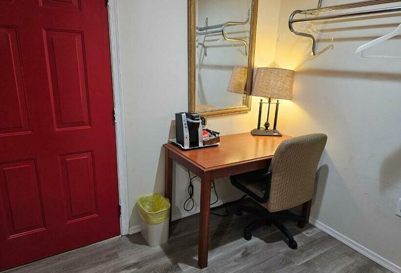 Номер Deluxe, Stardust Motel