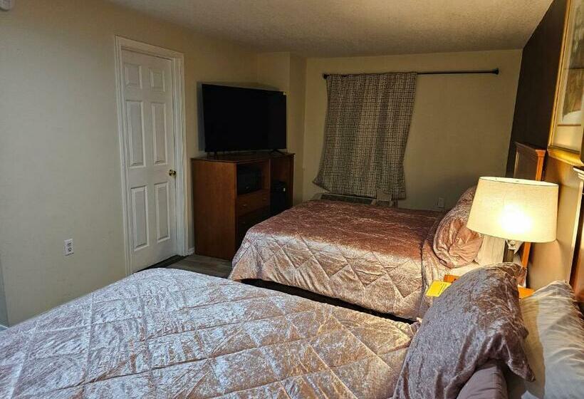 Номер Deluxe, Stardust Motel