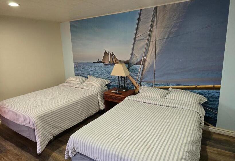 Номер Deluxe, Stardust Motel