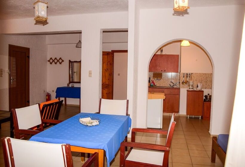 آپارتمان 1 خوابه با چشمانداز دریا, Athina Villas