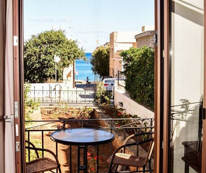 标准工作室, Athina Villas