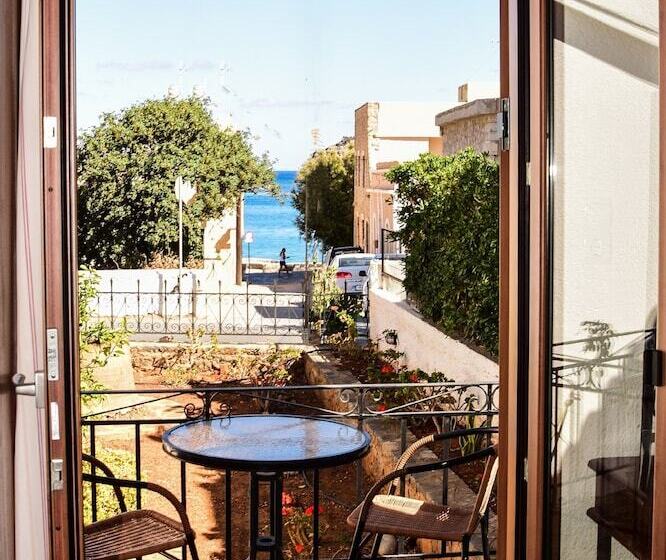 标准工作室, Athina Villas