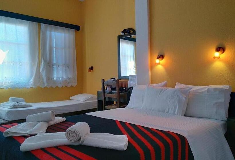 חדר אקונומי לשלושה, Anesis