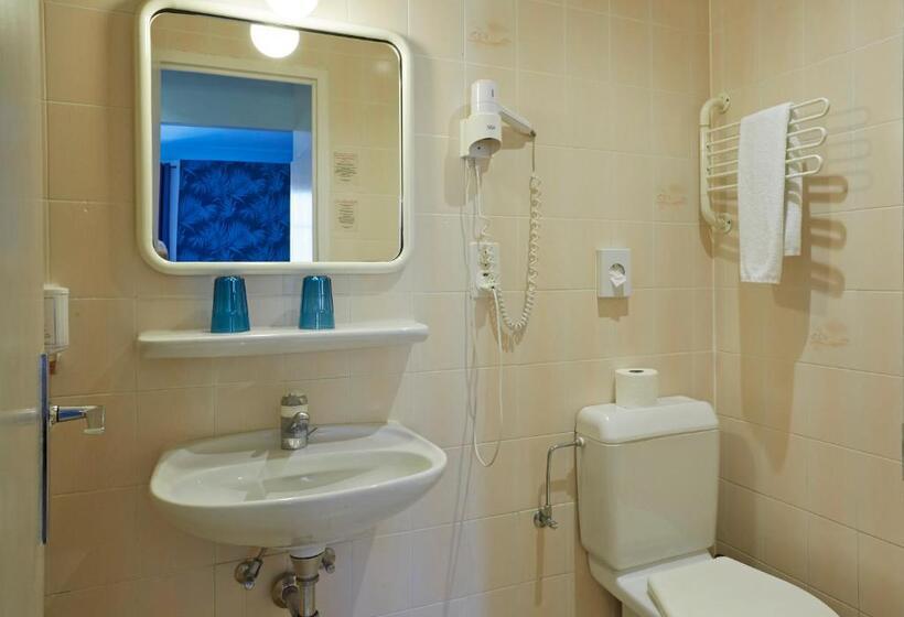 اتاق استاندارد, Central