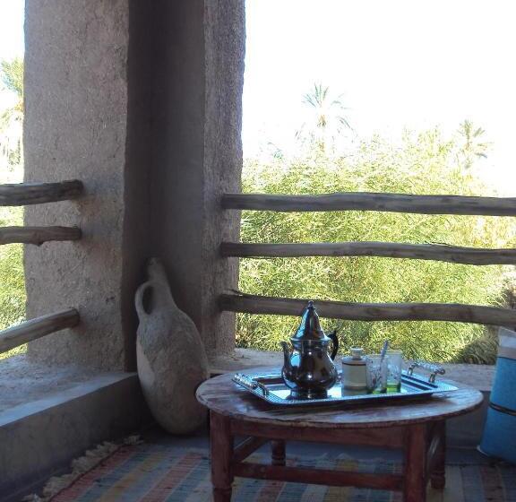 سوییت خانوادگی, Dar Lorkam